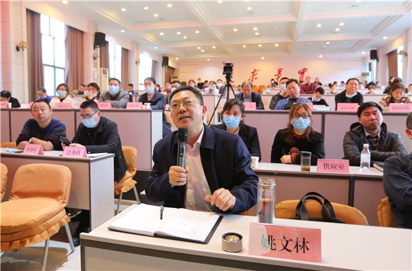 院长.jpg 院长.jpg