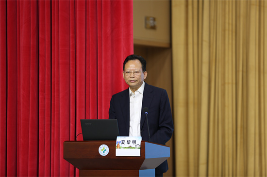 夏黎明.jpg